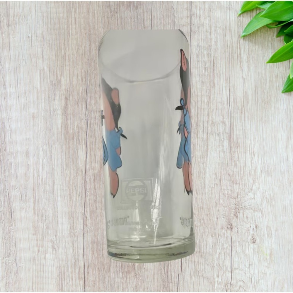 Pepsi | Dining | Vintage Petunia Pig Glass Pepsi Warner Bros Collectable From 97